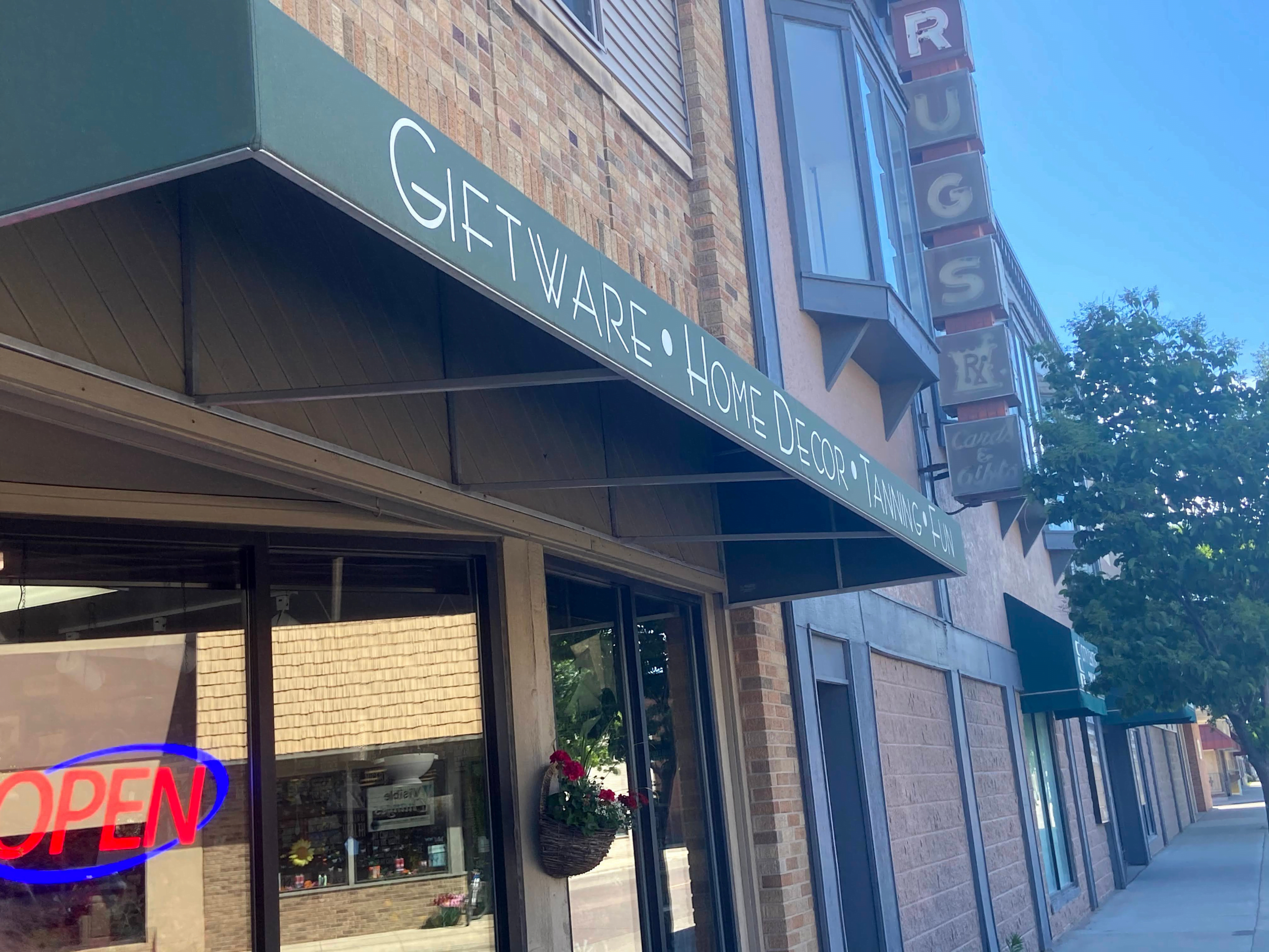 Morris-Giftware Shop