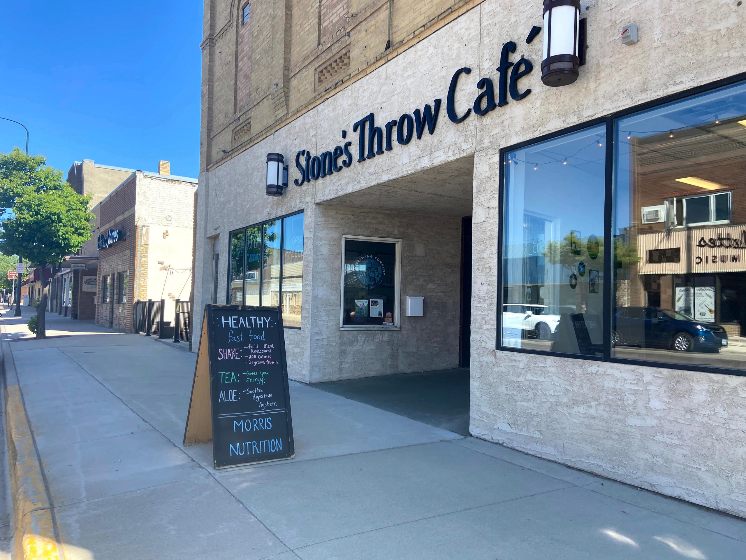 Morris-Stone's Throw